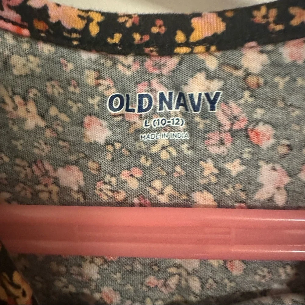 Old Navy- Girls Tiered Floral Short Sleeve Dress, Large - Picture 3 of 7